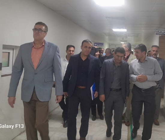 بازدید دکتر امیری از بیمارستان امام علی (ع) شهرستان ازنا 