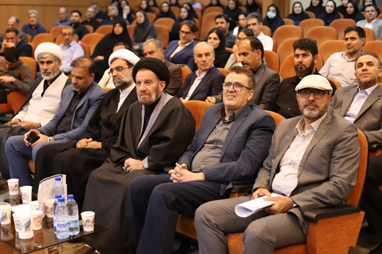 گرامیداشت روز استاد و تجلیل از اساتید نمونه  