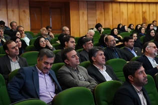  نیاز به مدیریت دانش در سازمان ها ملموس است