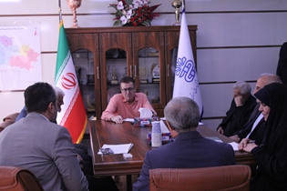 دیدار صمیمی اعضا کانون بازنشستگان دانشگاه با دکتر امیری 